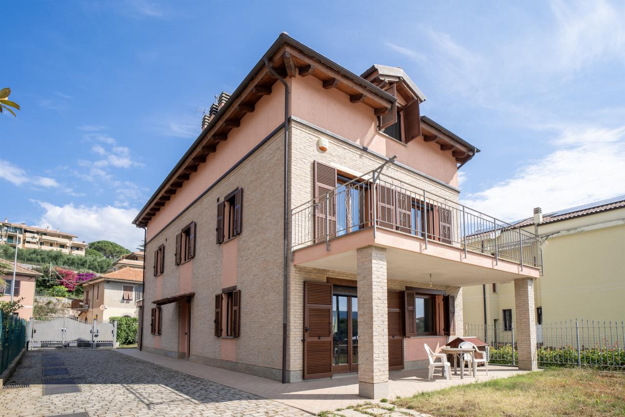 Vendita Multivani, Villanova d'Albenga foto