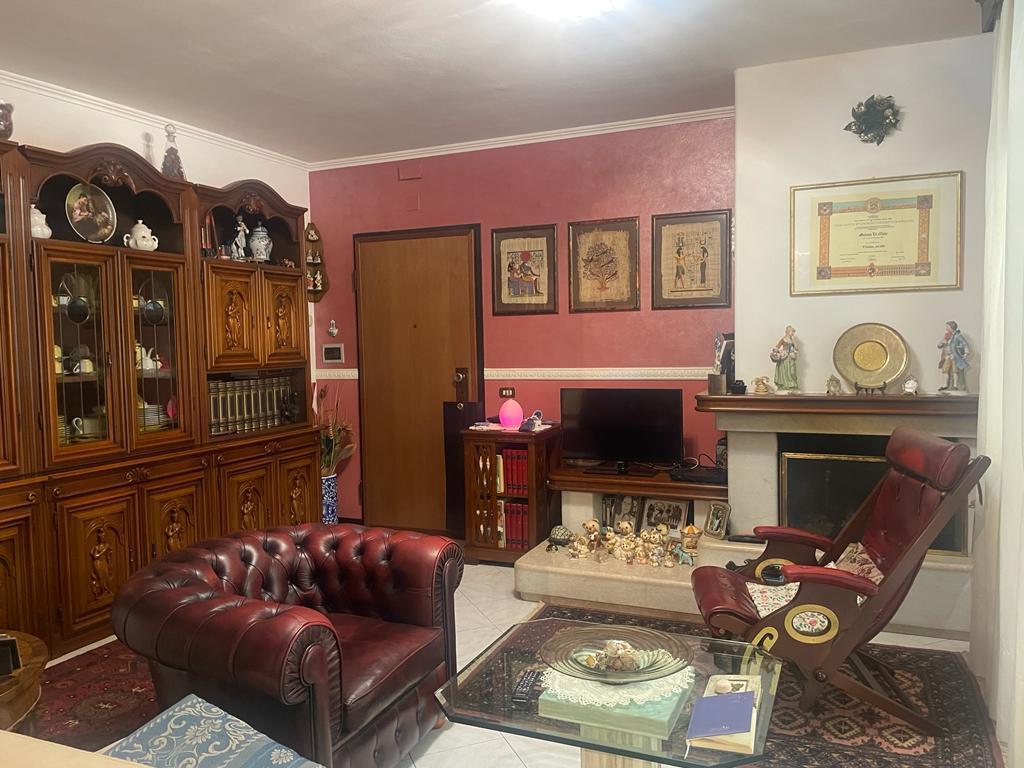 Vendita Pentavani, Vezzano Ligure foto