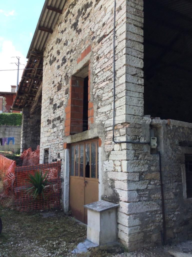 Vendita Bivani, Chiampo foto