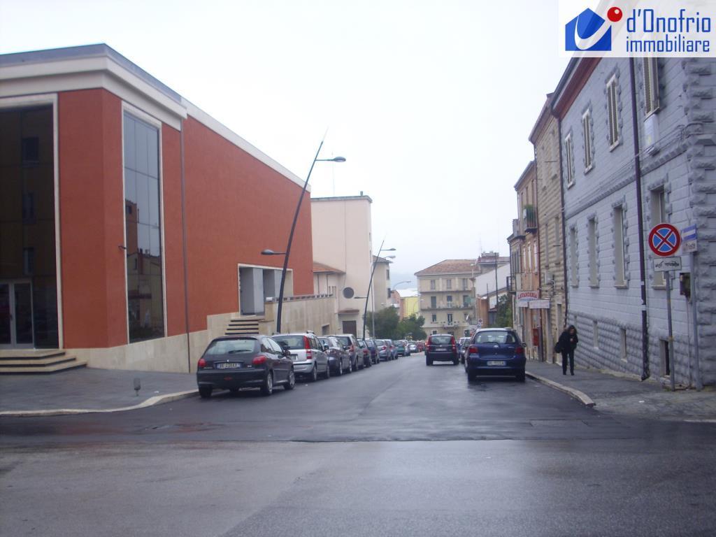 Affitto Immobile Commerciale, Campobasso foto