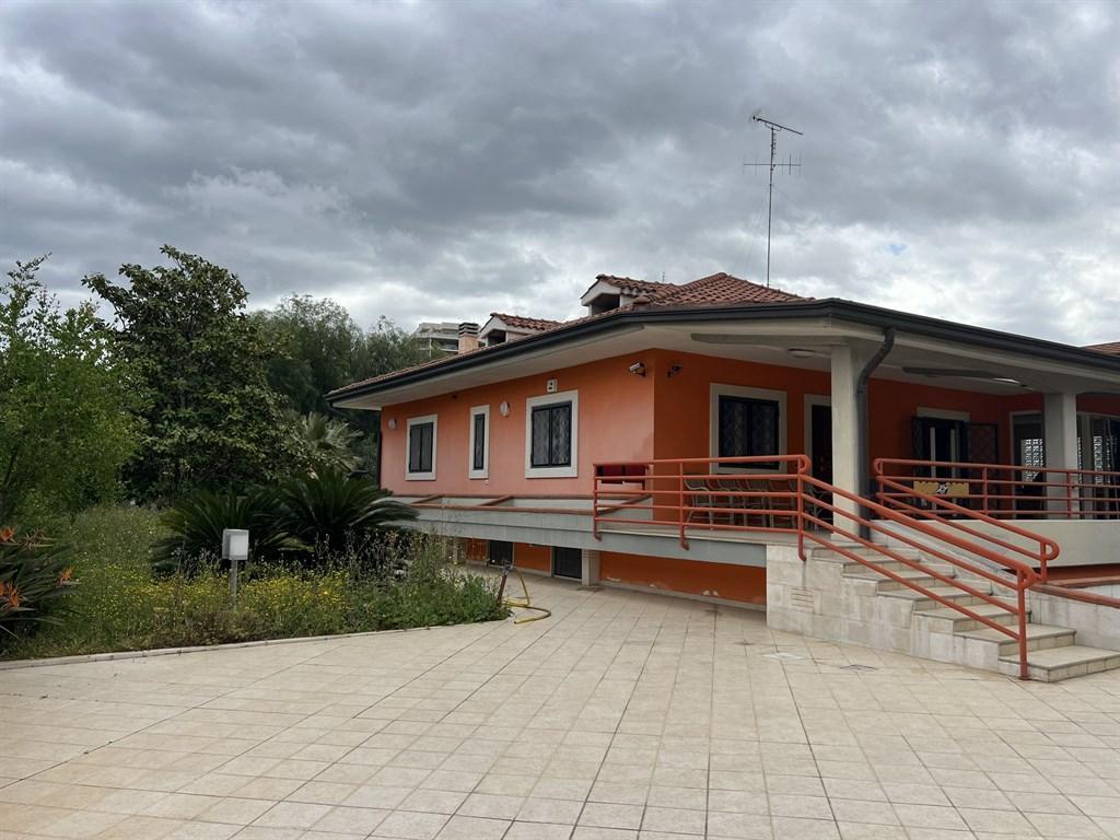 Vendita Villa, Bari foto