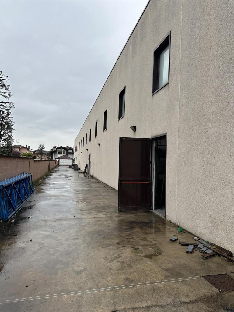 Vendita Capannone, Santo Stefano Ticino foto