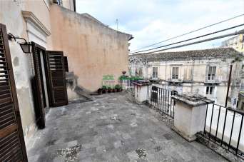 Vendita Casa Indipendente, Ragusa Vendita Casa Indipendente, Ragusa