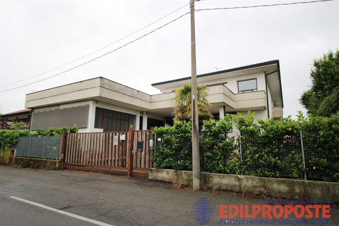 Affitto Capannone, Lentate sul Seveso Affitto Capannone, Lentate sul Seveso foto