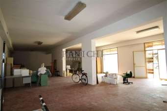 Verkauf Magazzino, Asciano