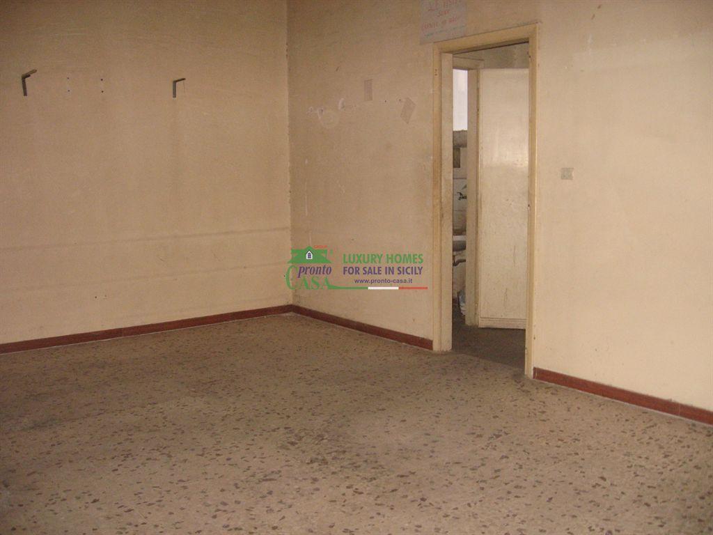 Mieten Immobile Commerciale, Comiso foto