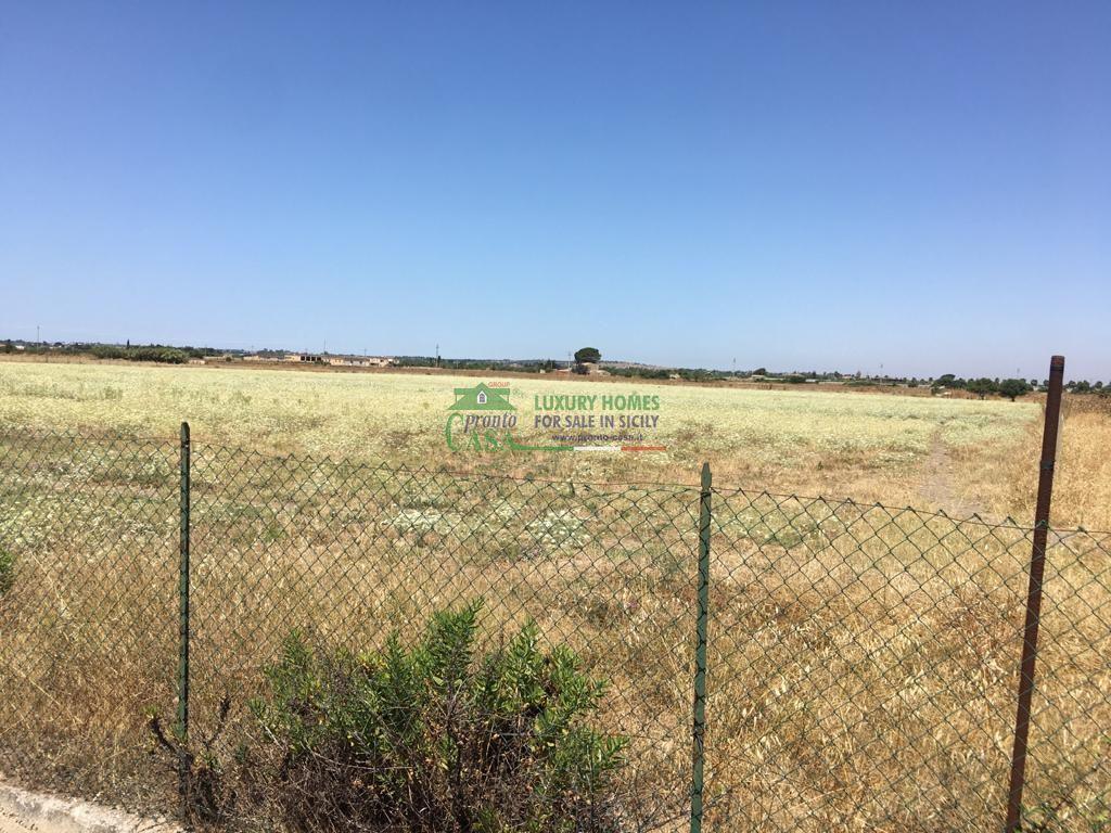 Vendita Terreno Commerciale, Comiso foto