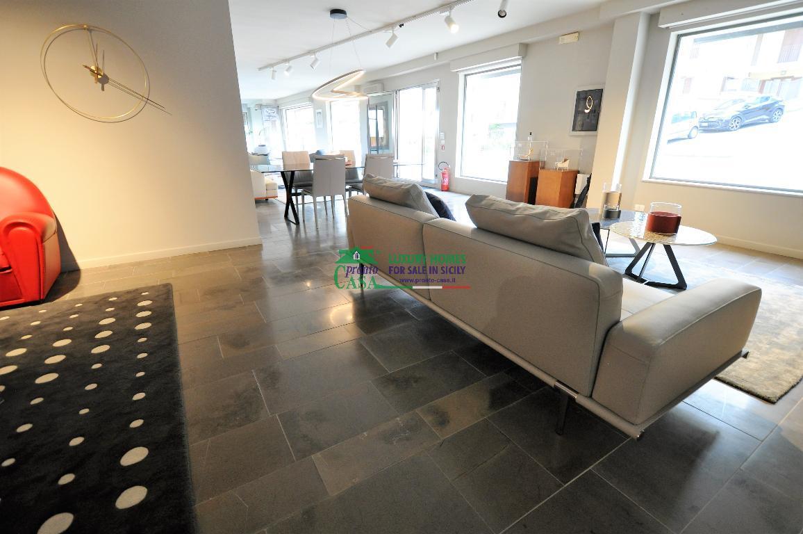 Vendita Immobile Commerciale, Ragusa foto