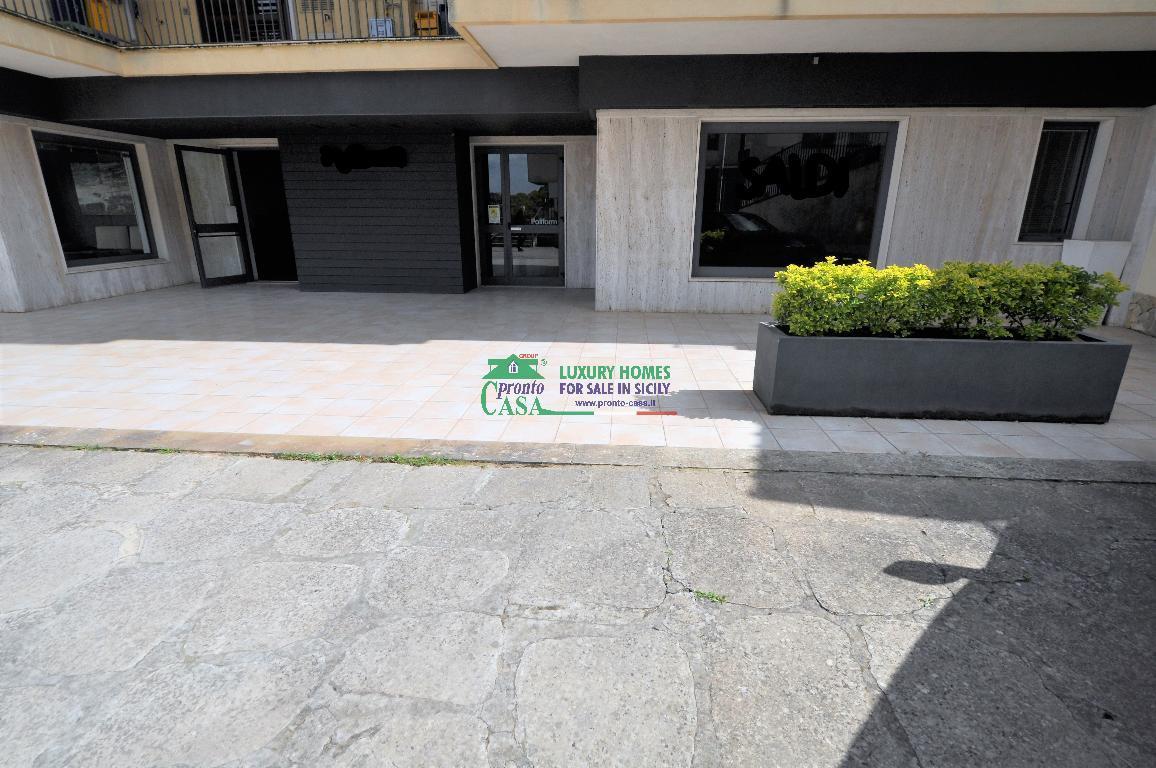 Vendita Immobile Commerciale, Ragusa foto
