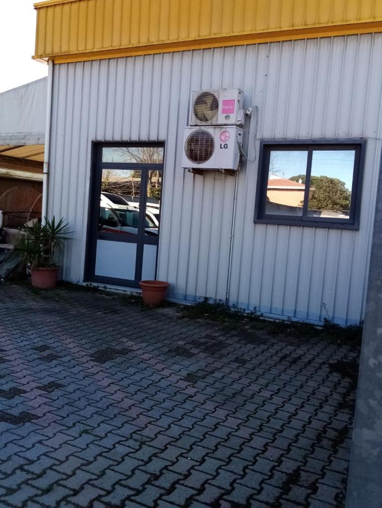 Vendita Capannone, Livorno foto