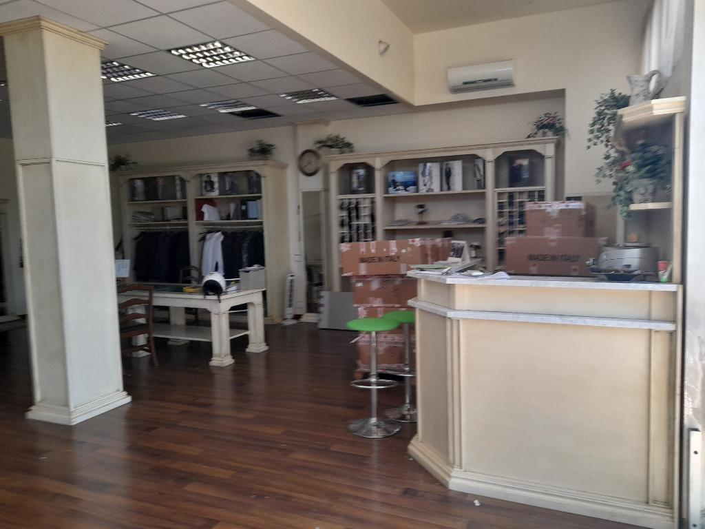 Vendita Capannone, Livorno foto