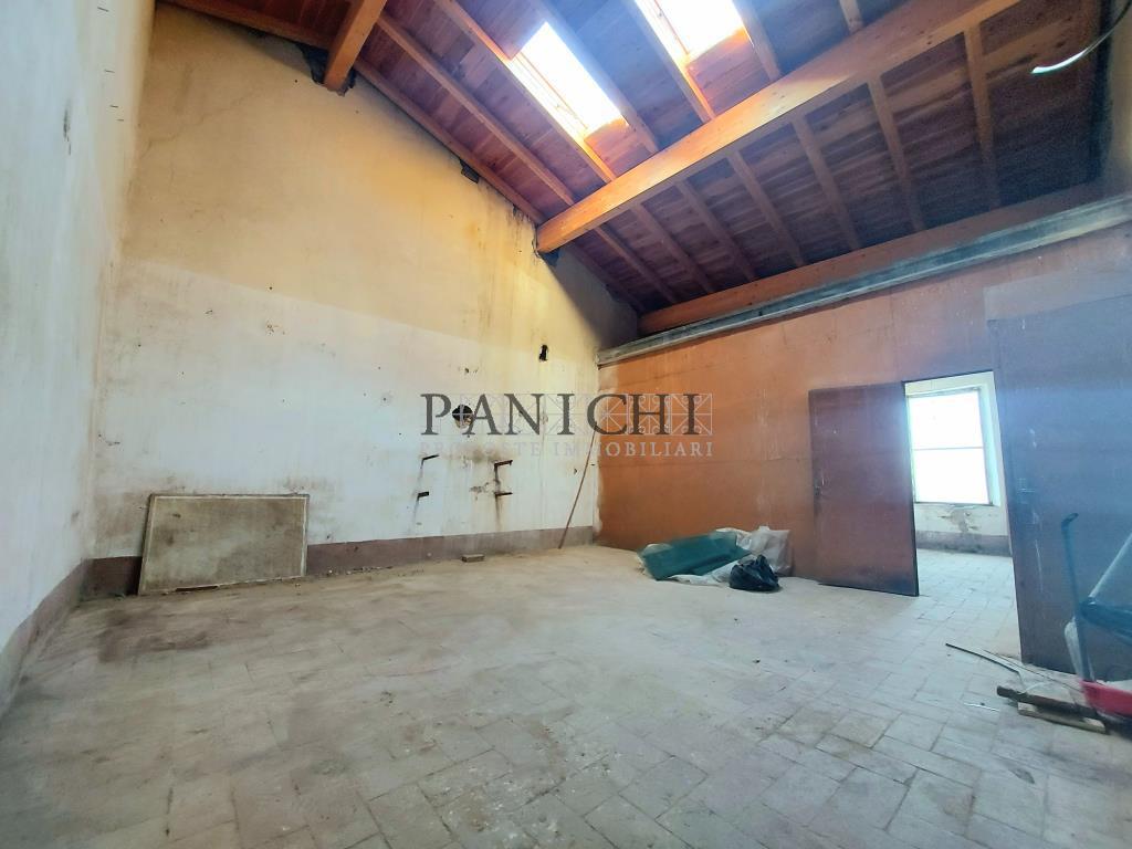 Vendita Mansarda, Asciano foto