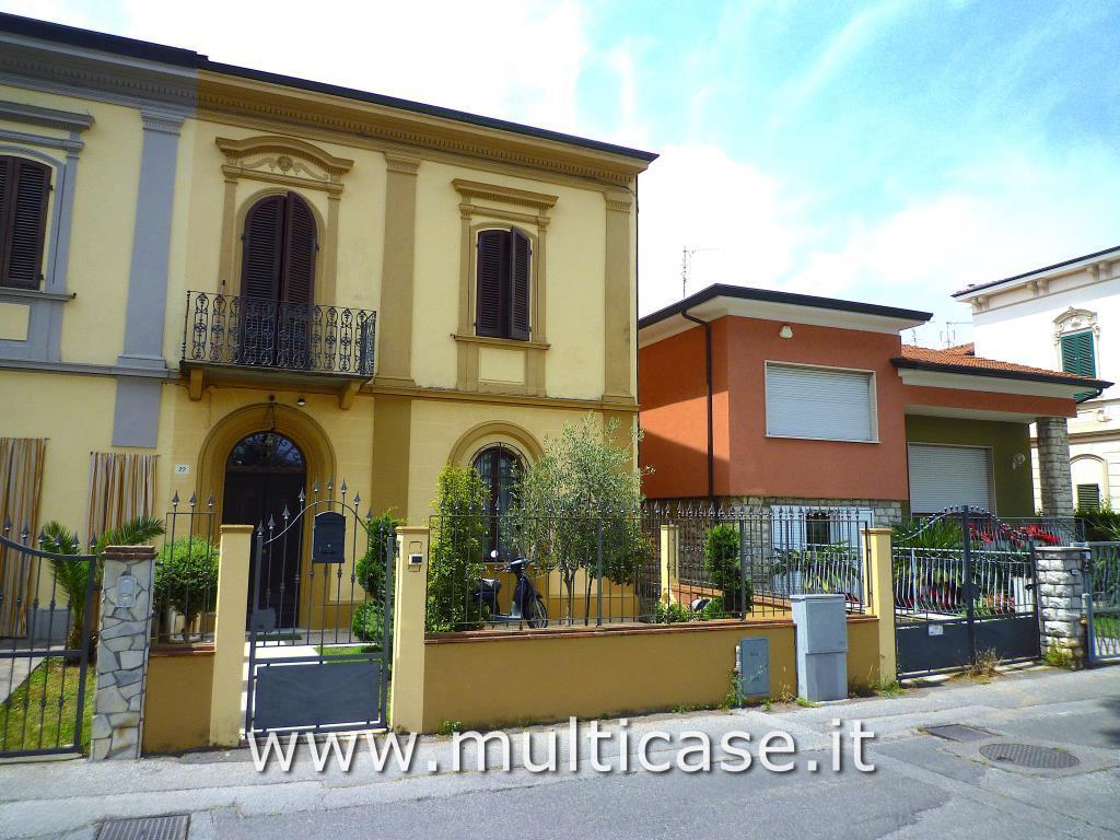 Venta Villa, Viareggio foto