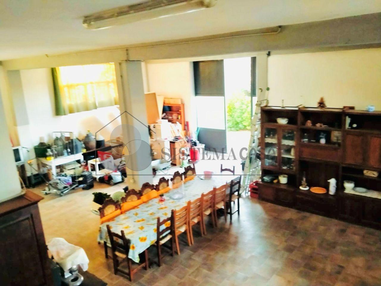 Vendita Pentavani, Sarzana foto