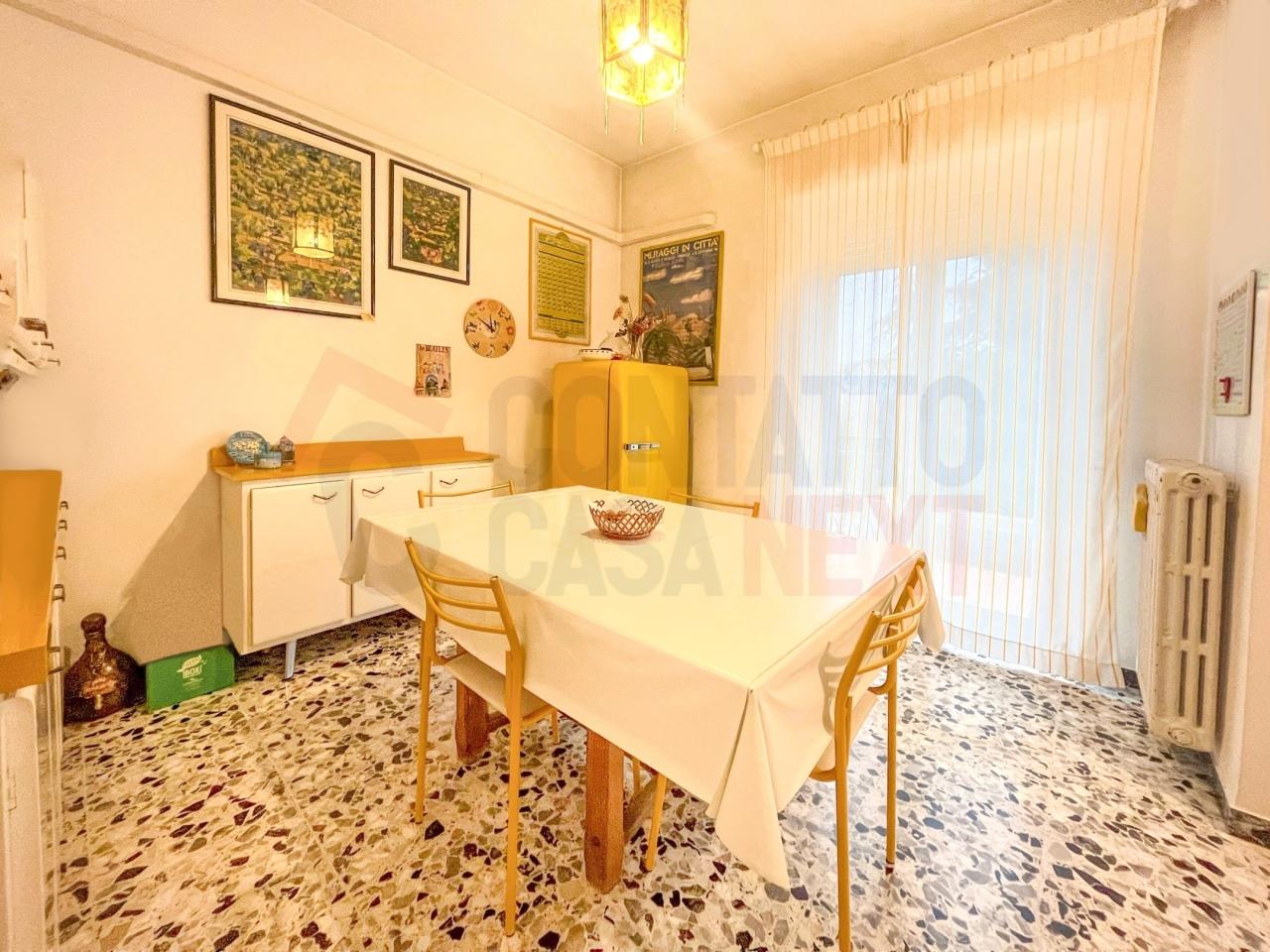 Vendita Trivani, Jesi Vendita Trivani, Jesi foto