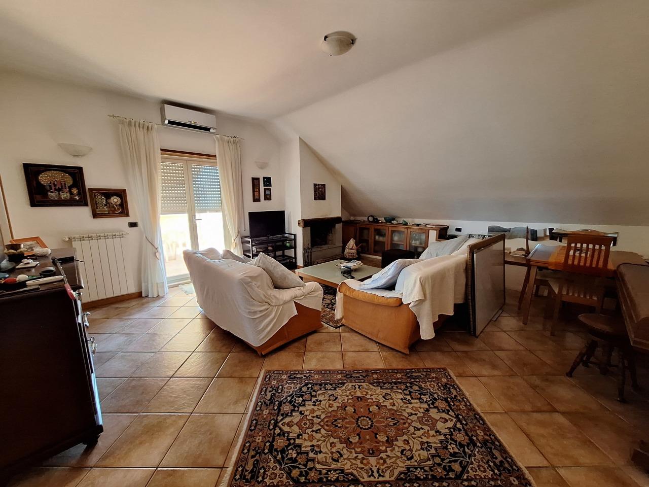 Vendita Quadrivani, Morlupo Vendita Quadrivani, Morlupo foto