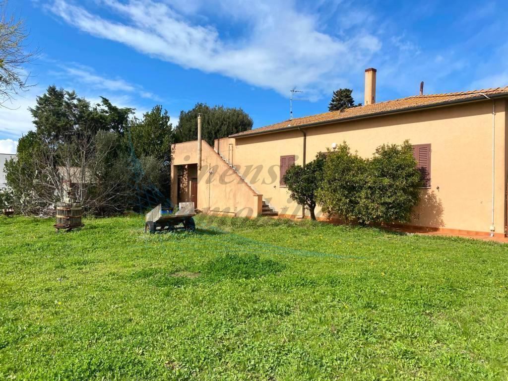 Vendita Pentavani, Cecina Vendita Pentavani, Cecina foto