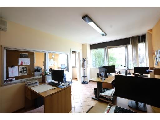 Affitto APPARTAMENTO USO UFFICIO, Scandicci foto