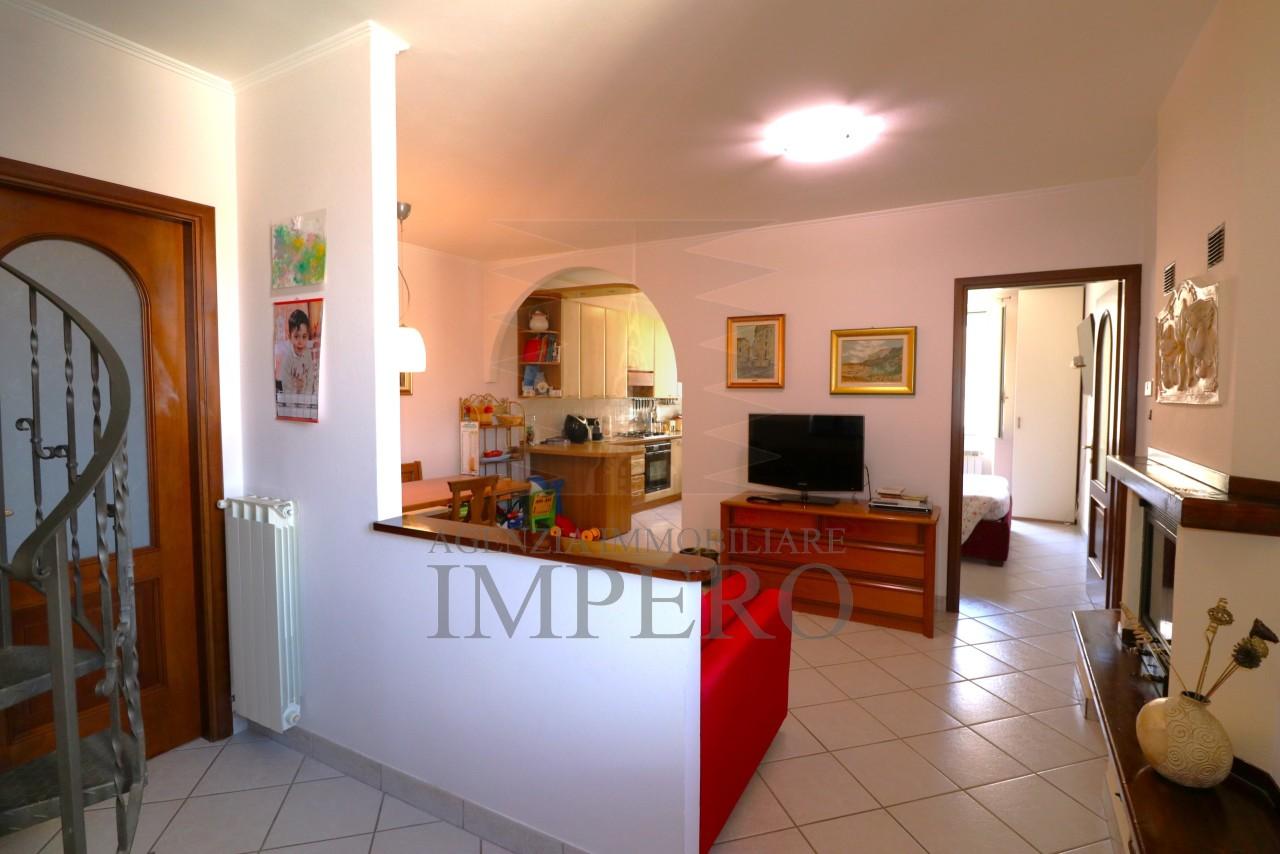 Vendita Quadrivani, Ventimiglia foto