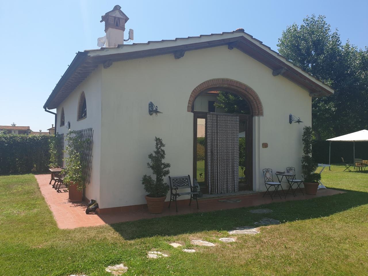 Affitto Bivani, Viareggio Affitto Bivani, Viareggio foto