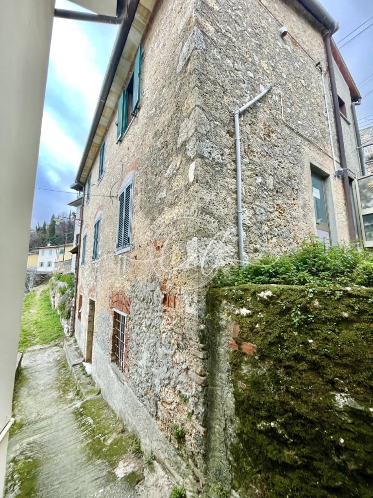 Vendita Eptavani, Pietrasanta Vendita Eptavani, Pietrasanta foto