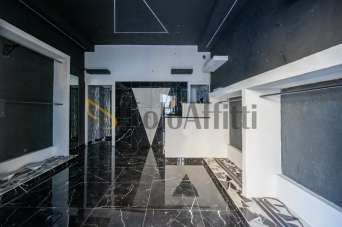 Affitto 1 vetrina, Catanzaro