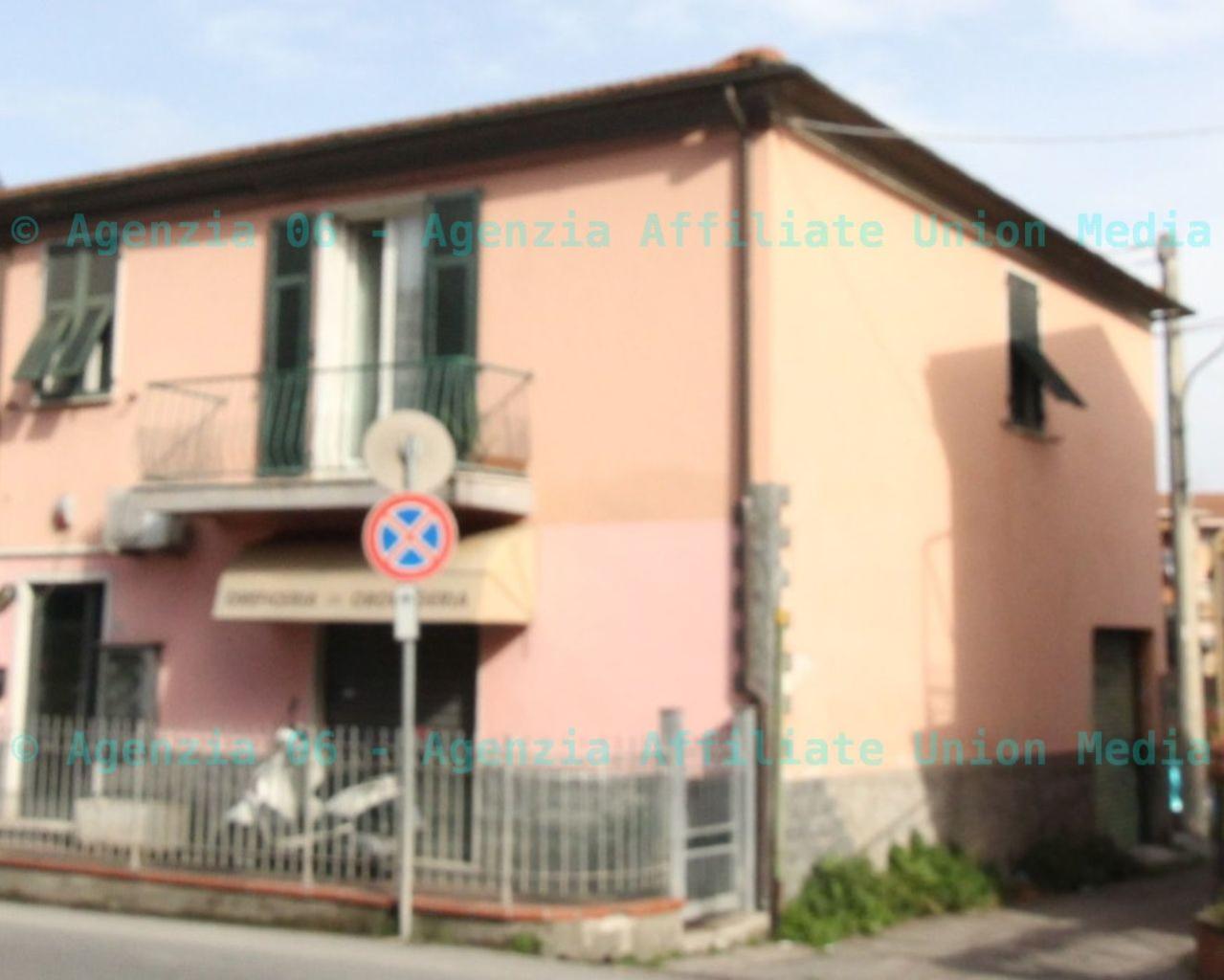 Vendita Pentavani, Arcola Vendita Pentavani, Arcola foto