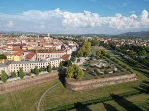 Vendita Monovano, Lucca Vendita Monovano, Lucca