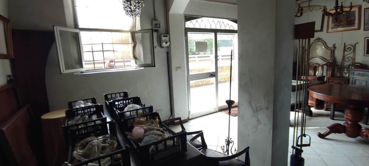 Vendita Trivani, Modena Vendita Trivani, Modena foto