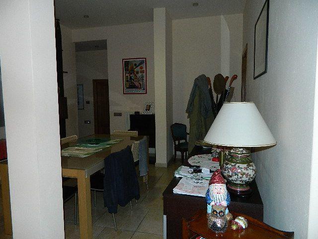 Vendita Esavani, Massa foto