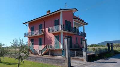 Vendita Pentavani, Castelnuovo Magra