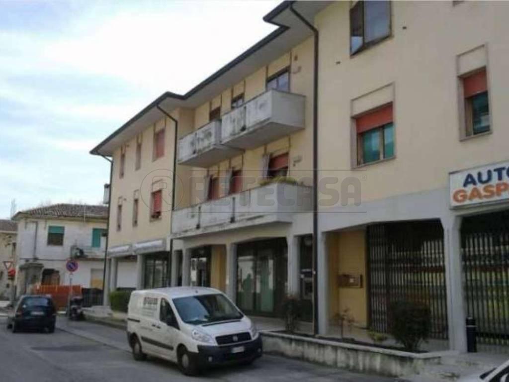 Vendita Trivani, Longare foto