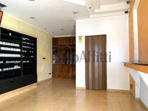 Affitto 1 vetrina, Catanzaro Affitto 1 vetrina, Catanzaro