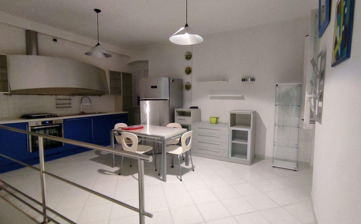 Vendita Quadrivani, Sarzana foto