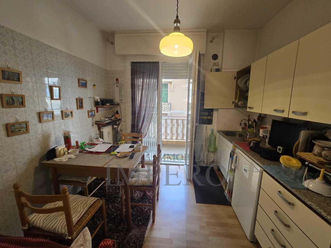 Vendita Bivani, Ventimiglia foto
