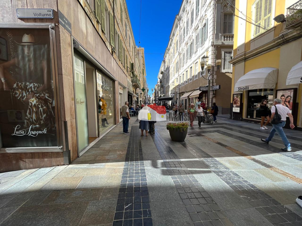 Vendita Monovano, Sanremo Vendita Monovano, Sanremo foto