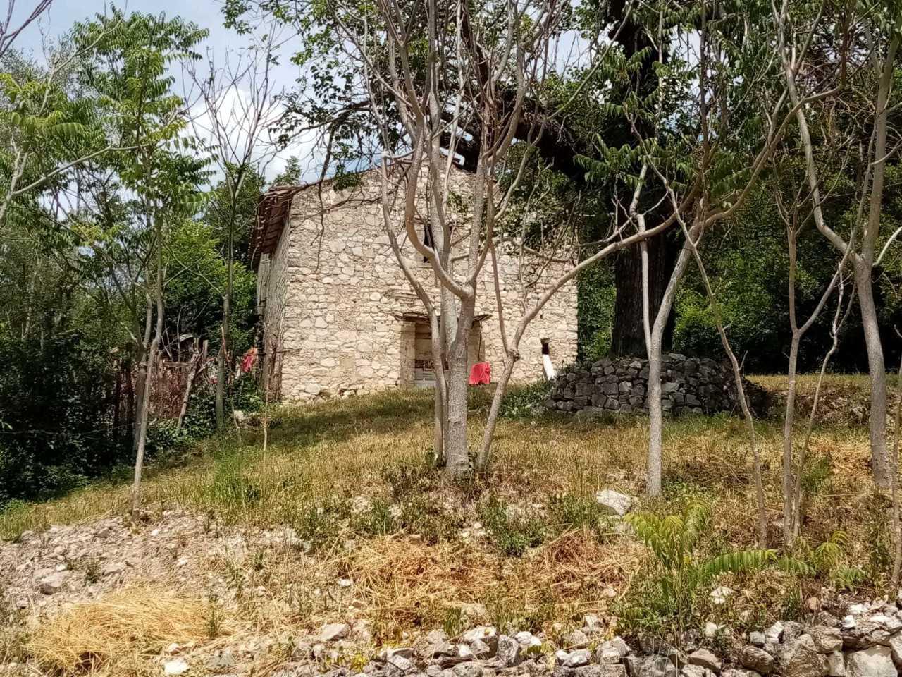 Vendita Trivani, Labro Vendita Trivani, Labro foto