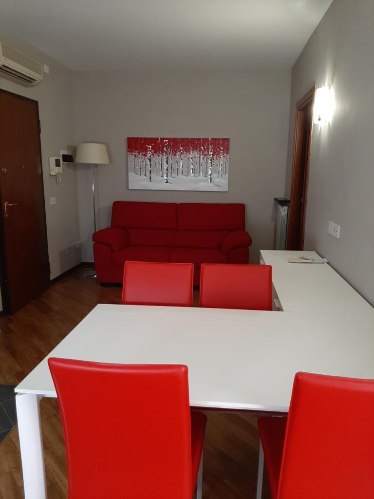 Vendita Trivani, Piacenza Vendita Trivani, Piacenza foto