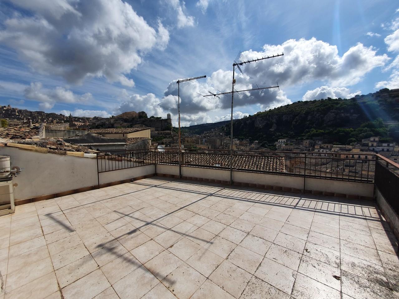 Vendita Esavani, Modica foto