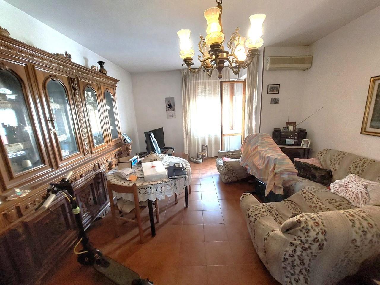 Vendita Pentavani, Prato foto