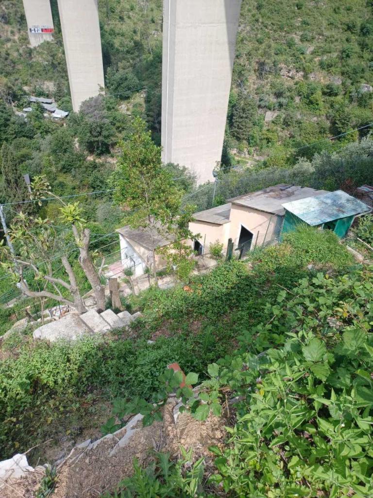 Vendita Monovano, Genova foto