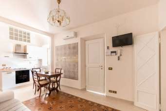 Renta Dos habitaciones, Viareggio