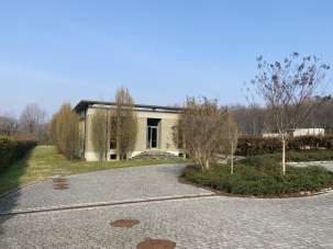 Vendita Monovano, Arosio