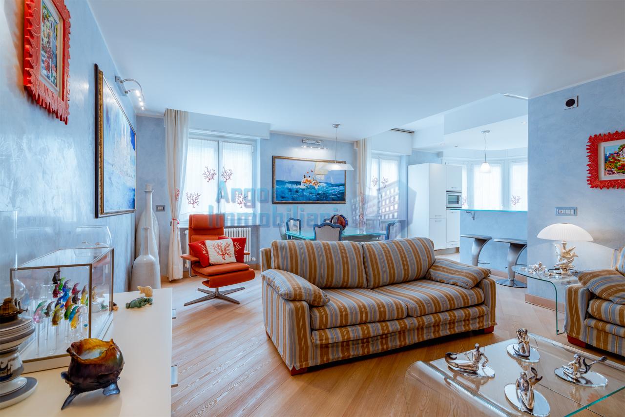 Vendita Pentavani, Alassio Vendita Pentavani, Alassio foto