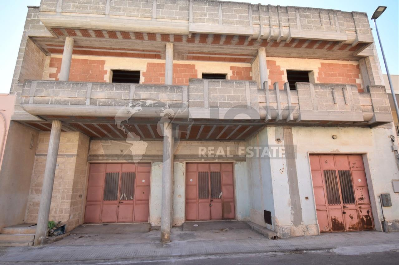 Vendita Multivani, Carmiano foto