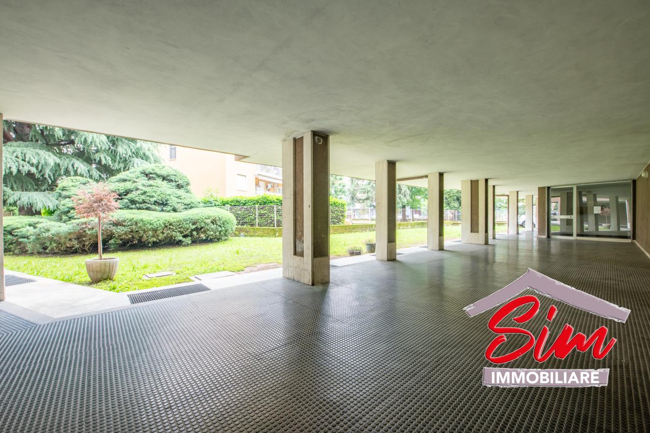 Vendita Trivani, Novara foto