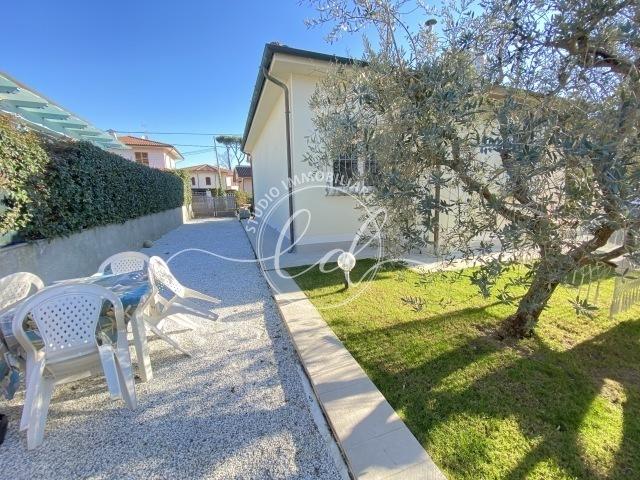 Affitto Quadrivani, Pietrasanta foto
