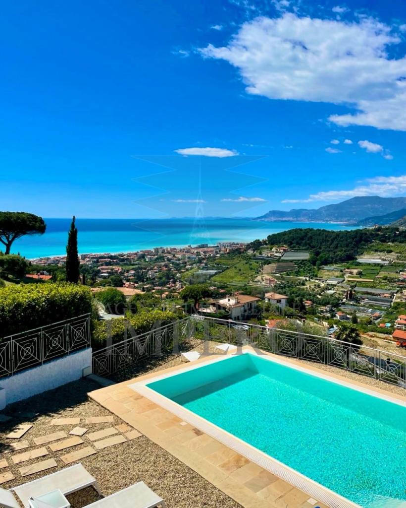 Vendita Case, Bordighera foto