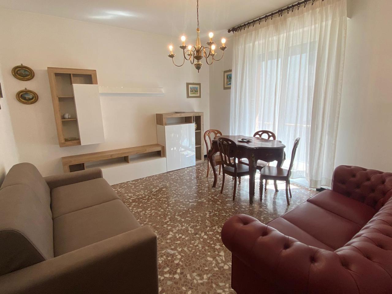 Affitto Quadrivani, Sestri Levante Affitto Quadrivani, Sestri Levante foto