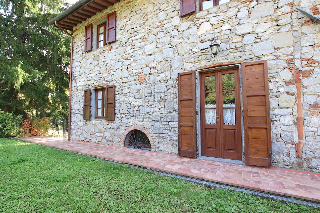 Vendita Locali commerciali, Pescaglia foto